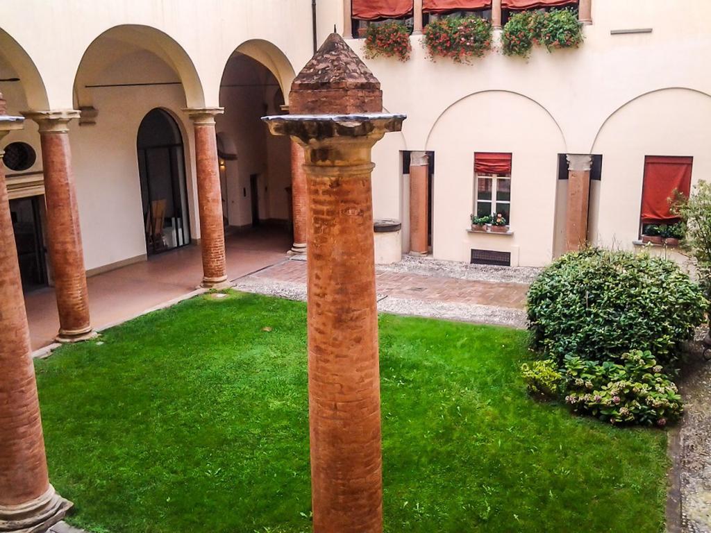 Apartamento Tl Palazzo Fantuzzi Bolonia Exterior foto