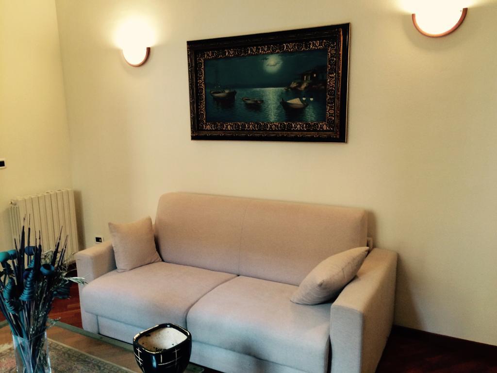 Apartamento Tl Palazzo Fantuzzi Bolonia Habitación foto