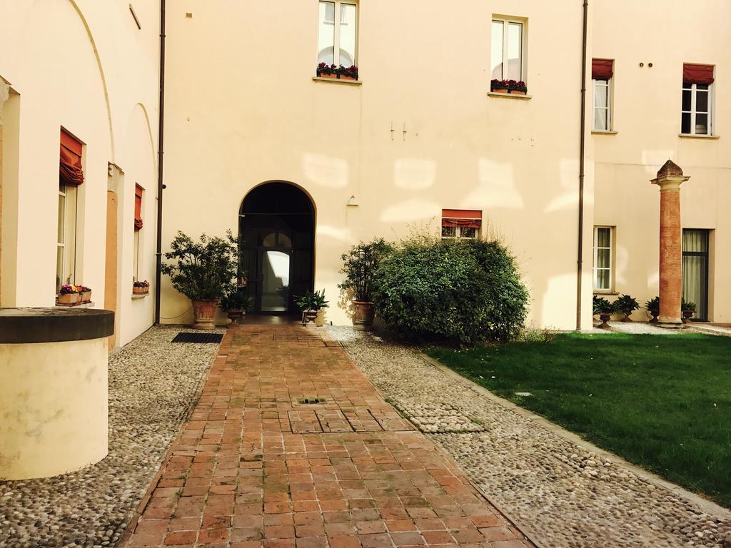 Apartamento Tl Palazzo Fantuzzi Bolonia Exterior foto